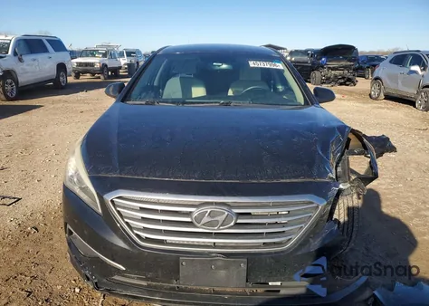 2017 Hyundai Sonata Se z USA, uszkodzony, nr VIN 5NPE24AF0HH448621